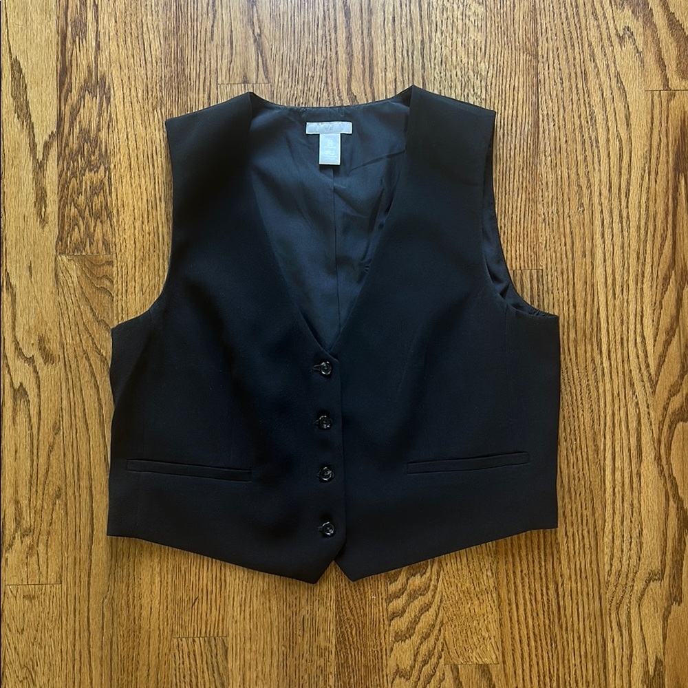 Black Button-Up Women’s Vest